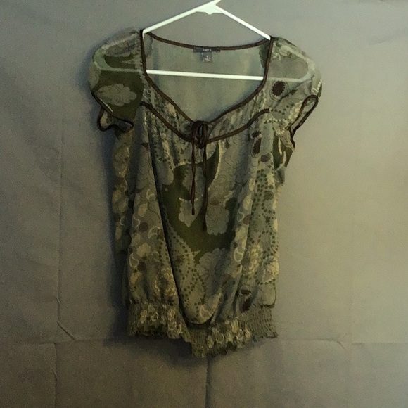 Apt. 9 Tops - APT 9 - women’s blouse sz S green and brown  euc